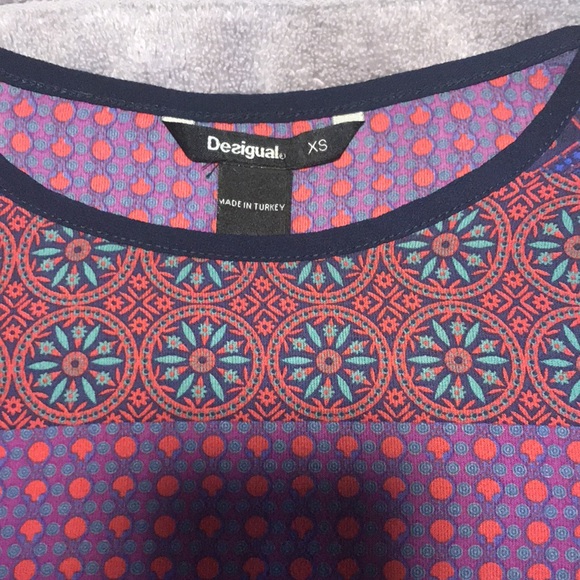 Desigual woman’s long sleeve shirt. Size X-Small. - Picture 2 of 9
